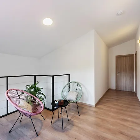 In With Pool And Bubble Bath ヴィラ *