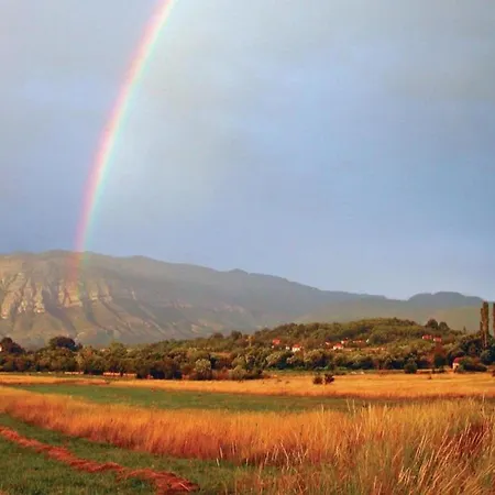 Bonaventura Countryside Near Split Villa *